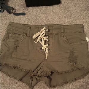Stylish Olive Green Distressed Women's Shorts